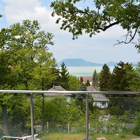 Hilltop Apartments Fonyod Luaran gambar