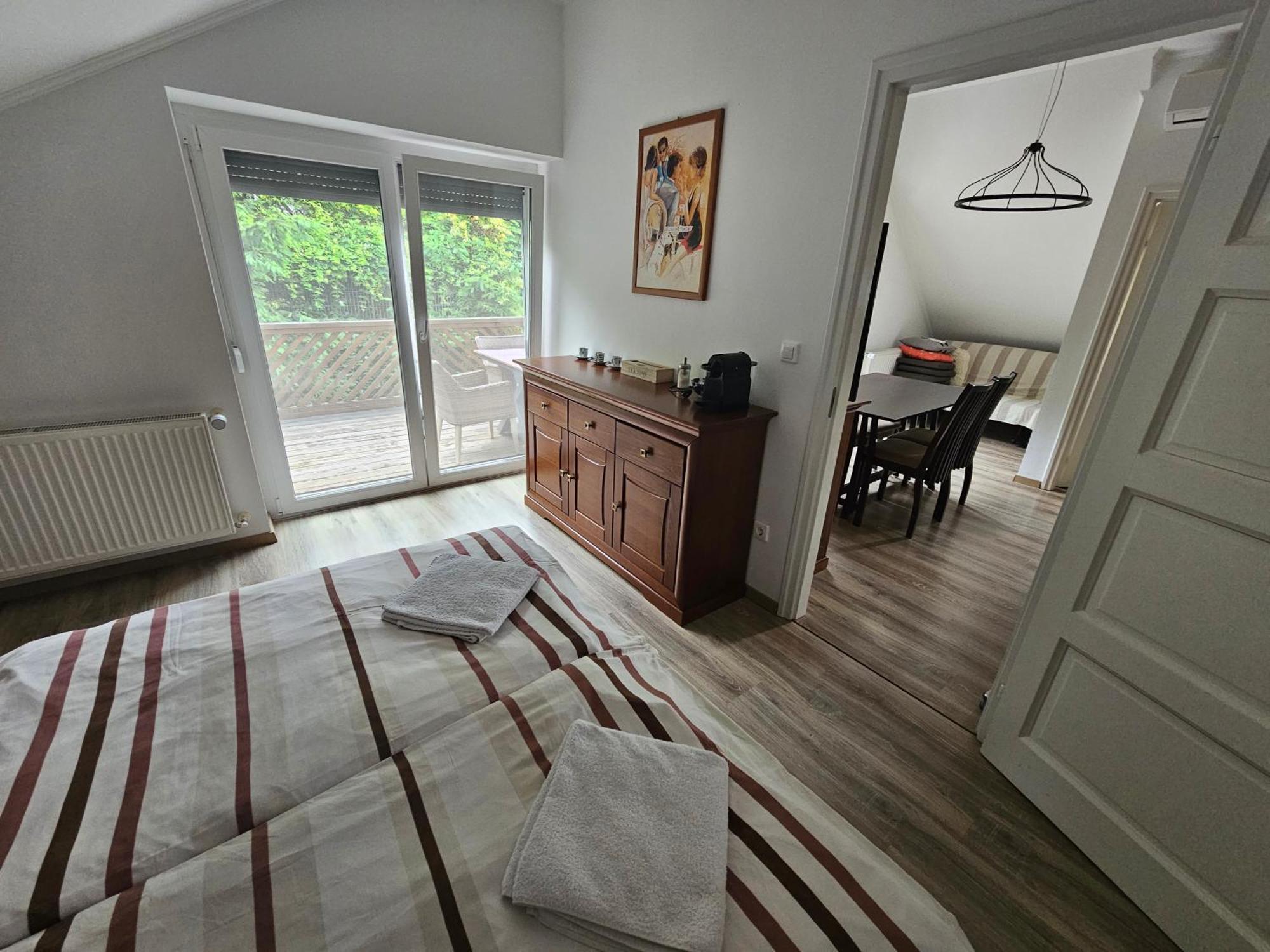 Hilltop Apartments Fonyod Bilik gambar