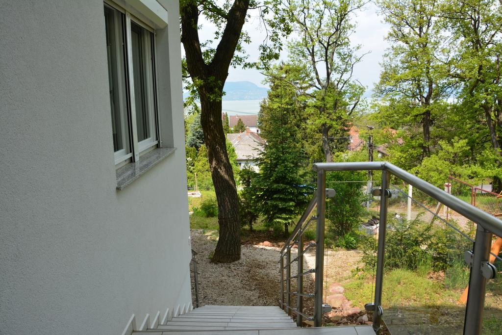 Hilltop Apartments Fonyod Luaran gambar