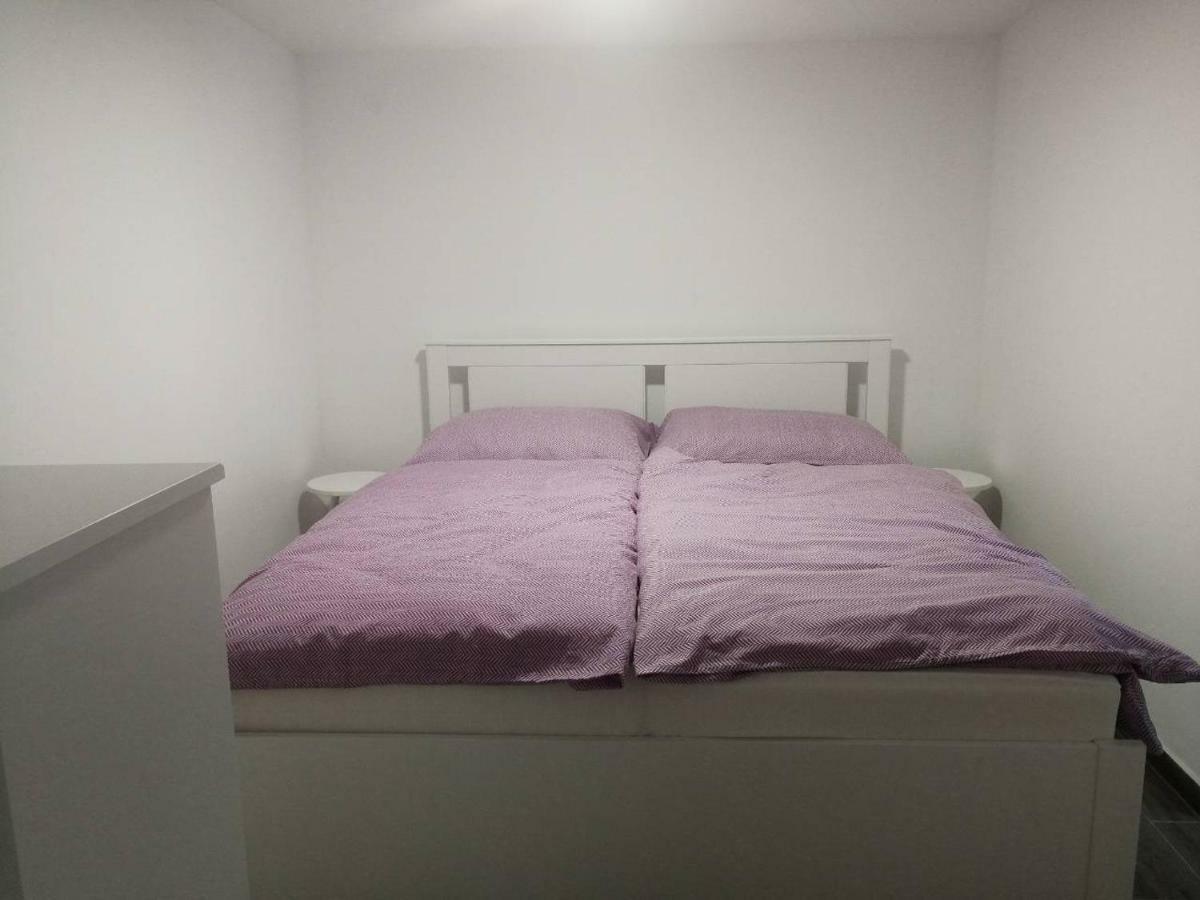 Hilltop Apartments Fonyod Luaran gambar